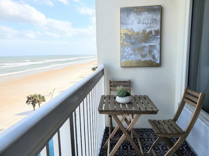 Beautiful One Bedroom Oceanfront Condo Daytona Beach Exterior photo